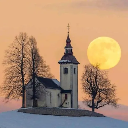 Apartmaji Pr Smolet Apartamento *